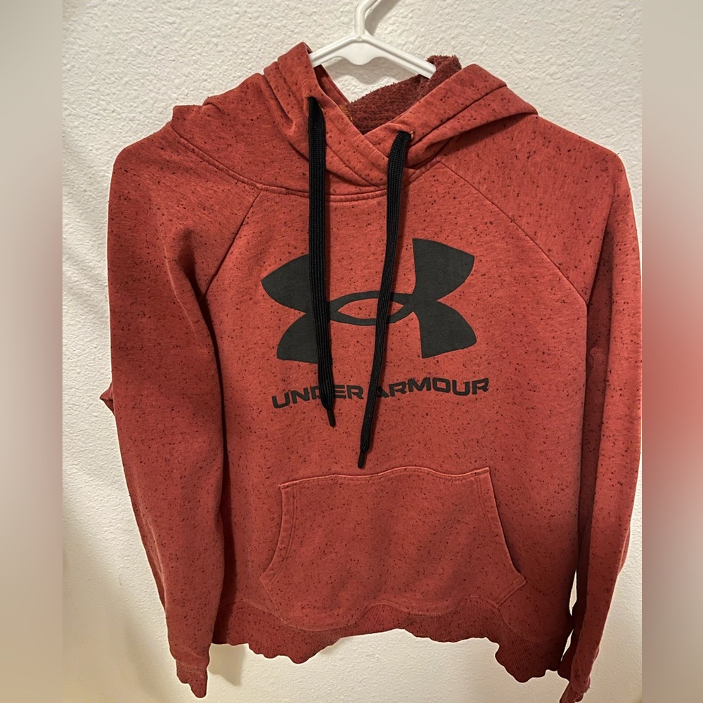 Under Armour Men’s M Red Hoodie Sweatshirt Pullover Logo Athletic